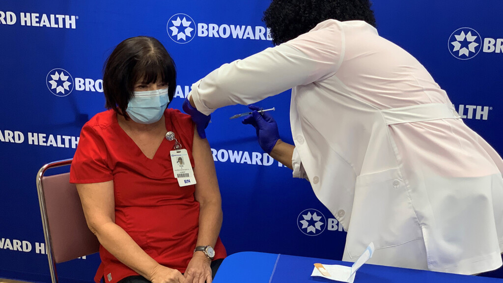 Broward Health Begins Vaccinating Public Against Covid 19 Coral 